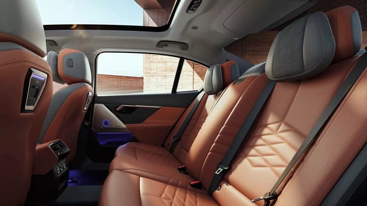 5 Series Image 21