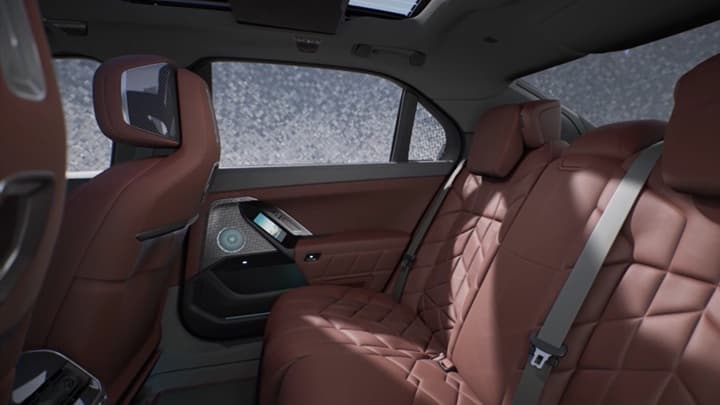 7 Series Image 15