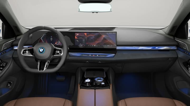 I5 LWB Image 12