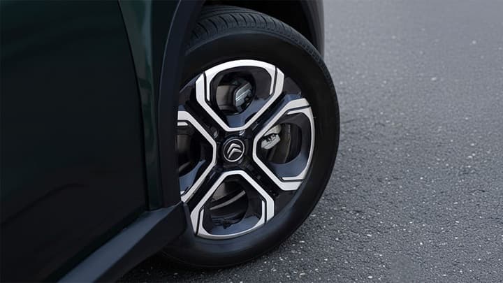 Aircross SUV Image 10