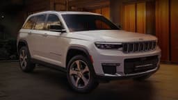Grand Cherokee Image 1