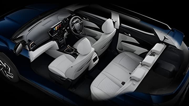XUV 3XO EV Image 12