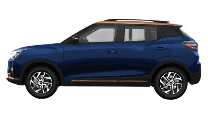XUV400 Image 4