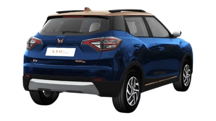 XUV400 Image 10