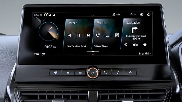 XUV400 Image 14