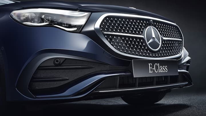 E-Class Image 11