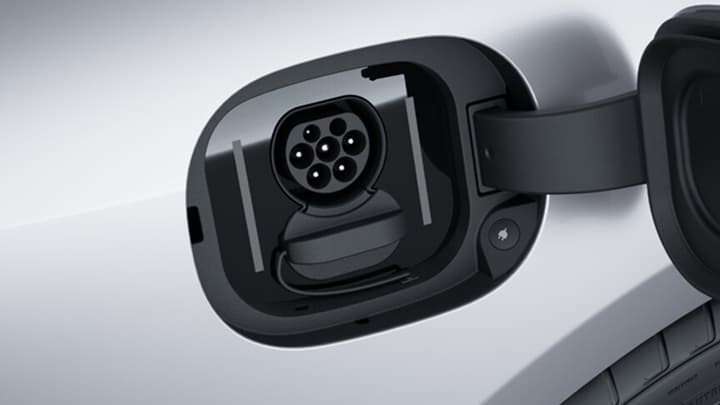EQS SUV Image 13