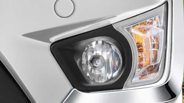 Innova Crysta Image 11