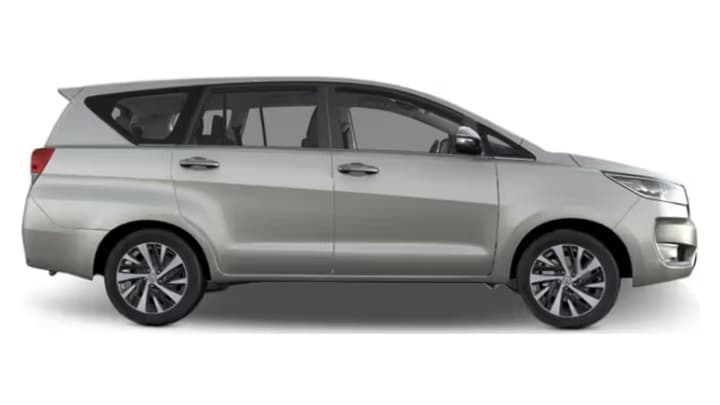 Innova Crysta Image 5
