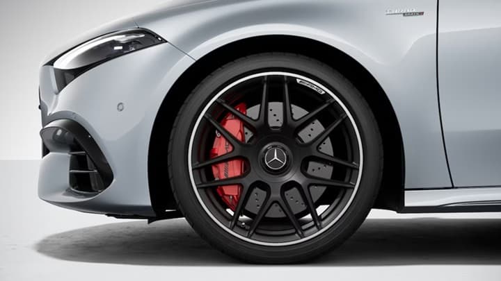 AMG A45s Image 11