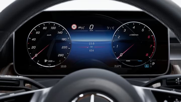AMG CLE Coupe Image 14