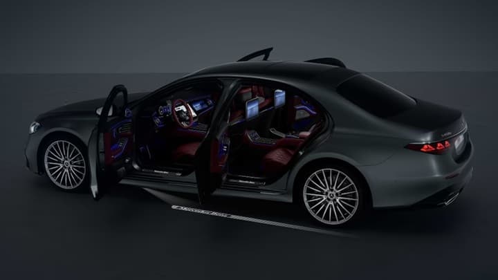 S-Class Image 15