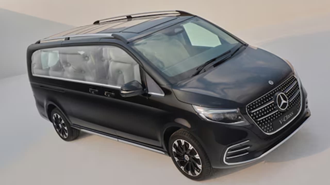 V Class Extra LWB Image 1