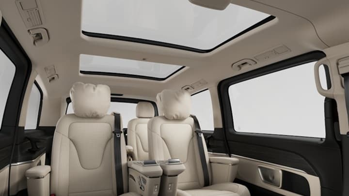 V Class Extra LWB Image 25