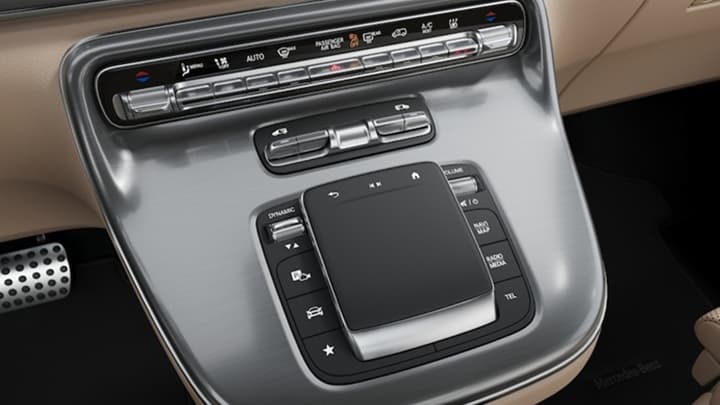 V Class Extra LWB Image 16