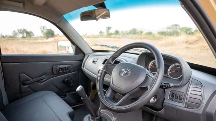 Yodha CNG Image 8